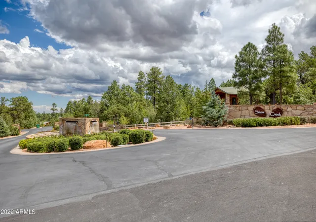 1st image of 2080 S High Sierra Ct #86A, Show Low, AZ 85901 | MLS# 6829279