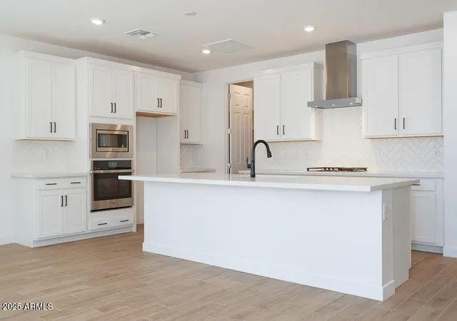 4th image of 40113 N Alameda Dr, San Tan Valley, AZ 85140 | MLS# 6833402