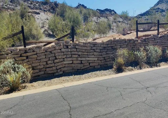 Photo 2 of Land for sale at 11615 N 16th Place #16 & 21, Phoenix, AZ 85020 | MLS# 7003383 | Listing updated on 2026-09-19