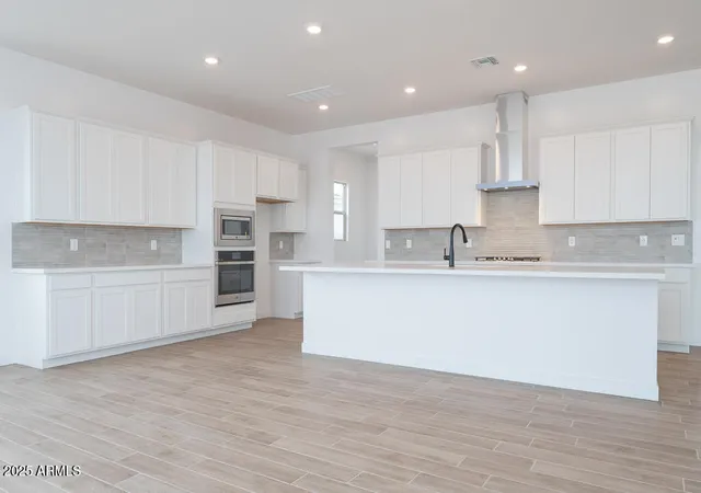 2nd image of 1923 E Empeltre Rd, San Tan Valley, AZ 85140 | MLS# 6836545