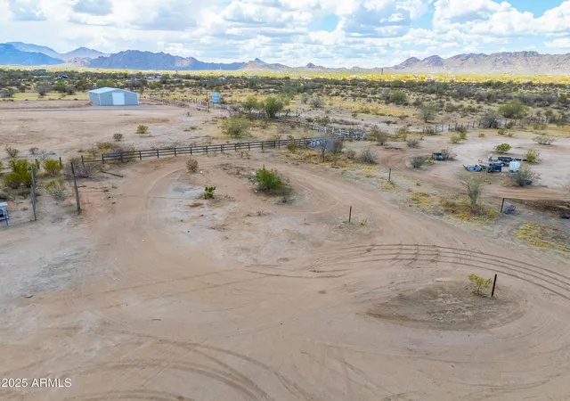Photo 4 of Manufactured home for sale at 270 N Ralston Rd, Maricopa, AZ 85139 | MLS# 6842246 | Listing updated on 2026-09-17