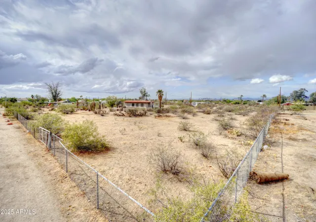 Photo 3 of Land for sale at 2212 E S Mountain Ave #5, Phoenix, AZ 85042 | MLS# 6845640 | Listing updated on 2026-06-02