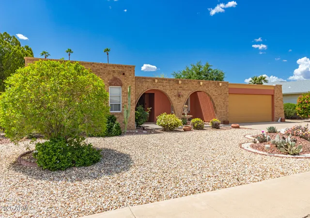 Photo 2 of Single family home for sale at 10207 W Oak Ridge Dr, Sun City, AZ 85351 | MLS# 7004911 | Listing updated on 2026-09-18