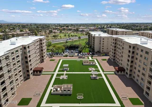 2nd image of 7840 E Camelback Rd #111, Scottsdale, AZ 85251 | MLS# 6847714