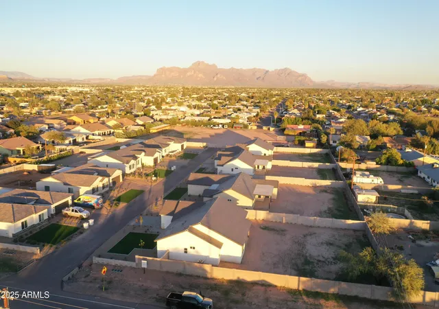 Photo 4 of Sale Pending at 11203 E Crescent Ave, Mesa, AZ 85208 | MLS# 6861571 | Listing updated on 2026-07-21