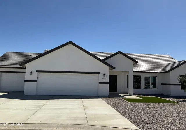 3rd image of 8350 W Encanto Ln, Arizona City, AZ 85123 | MLS# 6857279