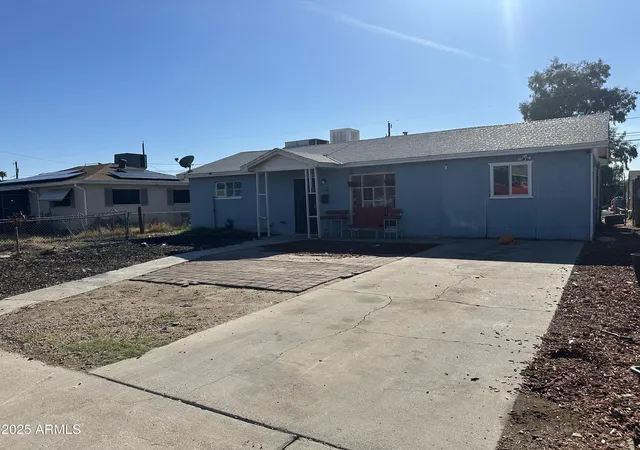 2nd image of 4406 N 30 Dr, Phoenix, AZ 85017 | MLS# 6857807