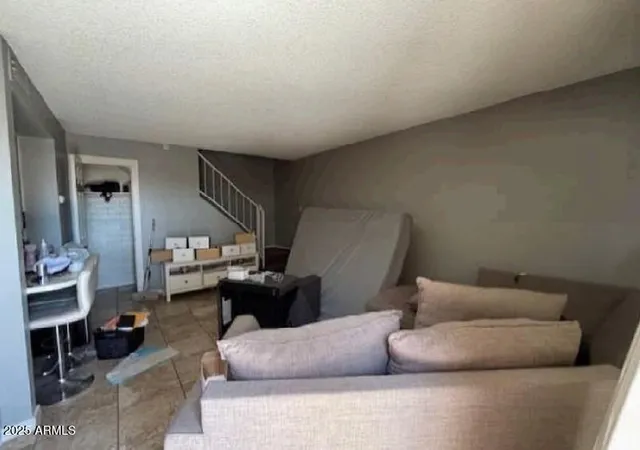 Photo 4 of Townhouse for sale at 5002 N 41st Avenue, Phoenix, AZ 85019 | MLS# 6858884 | Listing updated on 2026-04-05