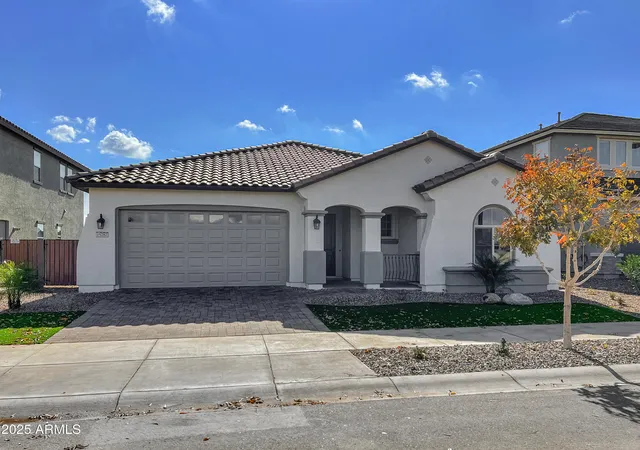 Photo 2 of Single family home for sale at 15787 W Mariposa Grande St, Surprise, AZ 85387 | MLS# 6862329 | Listing updated on 2026-09-03