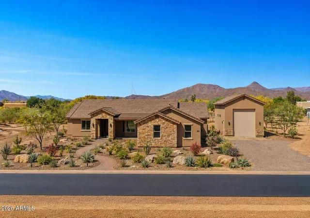 1st image of 532 E Paint Your Wagon Trl, Phoenix, AZ 85085 | MLS# 6862644