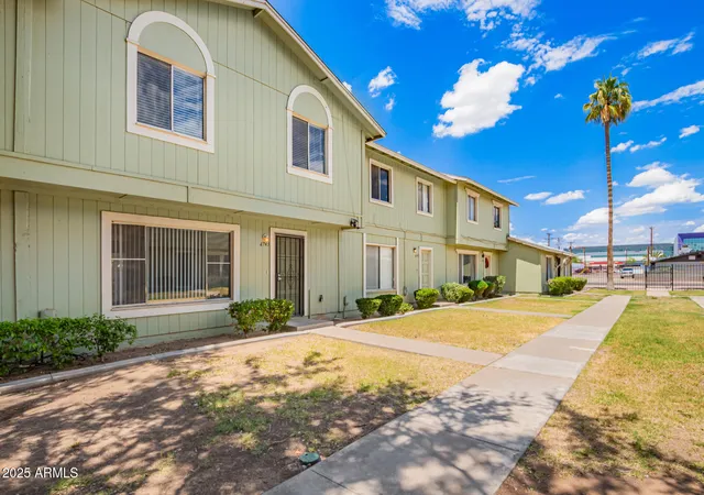 2nd image of 4743 N 26th Ln, Phoenix, AZ 85017 | MLS# 6863231