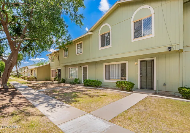 3rd image of 4743 N 26Th Ln, Phoenix, AZ 85017 | MLS# 6863231