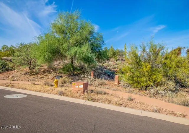 Photo 4 of Land for sale at 16109 E Tombstone Ave, Fountain Hills, AZ 85268 | MLS# 6865003 | Listing updated on 2026-03-01