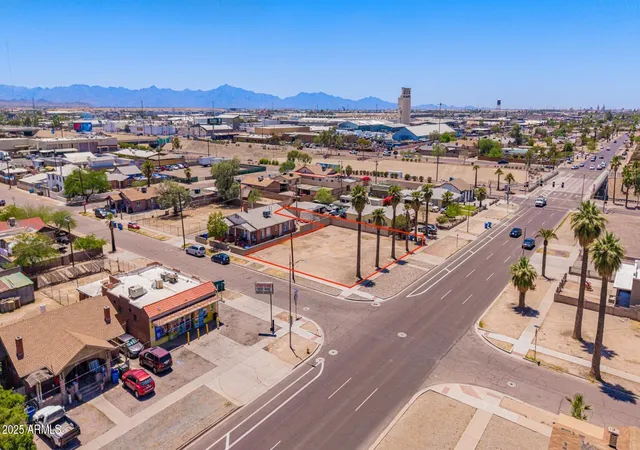 17th image of 2203 W Jefferson St #1, Phoenix, AZ 85009 | MLS# 6871932