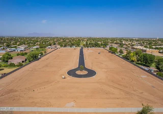 2nd image of 737 E Loma Vista Ct #12, Gilbert, AZ 85295 | MLS# 6868586