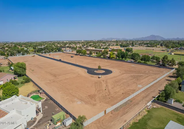 3rd image of 737 E Loma Vista Ct #12, Gilbert, AZ 85295 | MLS# 6868586