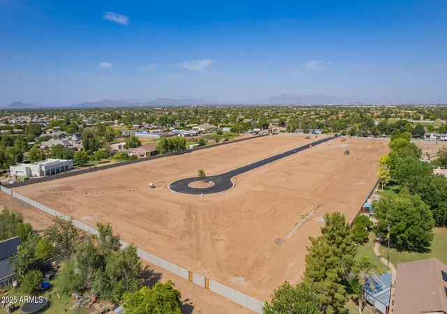 4th image of 737 E Loma Vista Ct #12, Gilbert, AZ 85295 | MLS# 6868586
