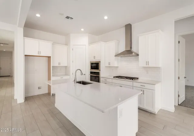 Homes for sale in Surprise, AZ | 27611 N 176Th Dr, Surprise, AZ 85387 | MLS# 6868949