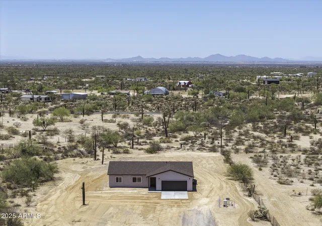 2nd image of 10772 N Biznaga St, Florence, AZ 85132 | MLS# 6877909
