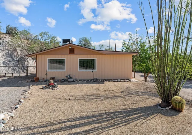 Homes for sale in Wickenburg, AZ | 525 El Recreo Ct, Wickenburg, AZ 85390 | MLS# 6875971