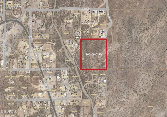 Photo 3 of Land for sale at 916 W Wolftrap Rd, New River, AZ 85087 | MLS# 6875419 | Listing updated on 2026-05-26