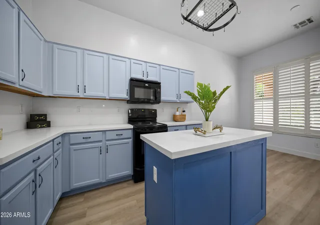 Photo 3 of Sale Pending at 757 W Carob Way, Chandler, AZ 85248 | MLS# 6878687 | Listing updated on 2026-07-20
