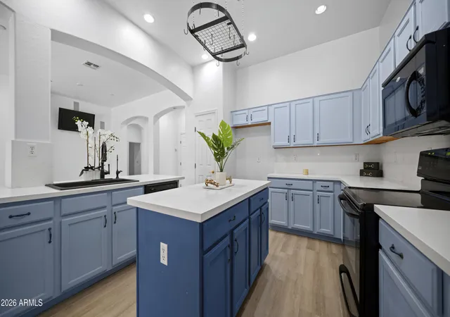 Photo 3 of Sale Pending at 757 W Carob Way, Chandler, AZ 85248 | MLS# 6878687 | Listing updated on 2026-07-20