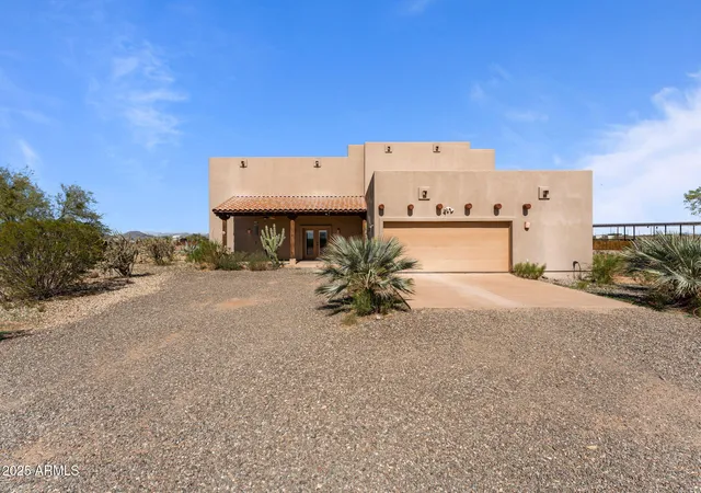 Photo 2 of Single family home for sale at 52623 N 463Rd Ave, Wickenburg, AZ 85390 | MLS# 6924530 | Listing updated on 2026-10-20