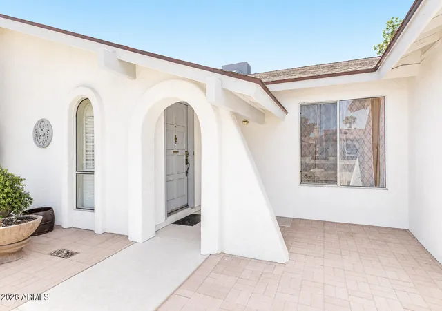 Homes for sale in Glendale, AZ | 5215 W Las Palmaritas Dr, Glendale, AZ 85302 | MLS# 7046231