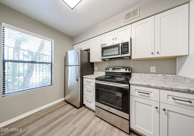 Homes for sale in Phoenix, AZ | 2025 E Campbell Ave #137, Phoenix, AZ 85016 | MLS# 6881873