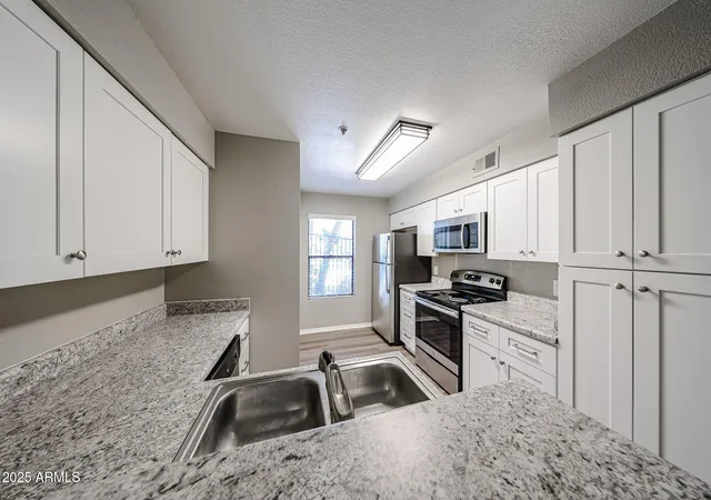Homes for sale in Phoenix, AZ | 2025 E Campbell Ave #137, Phoenix, AZ 85016 | MLS# 6881873