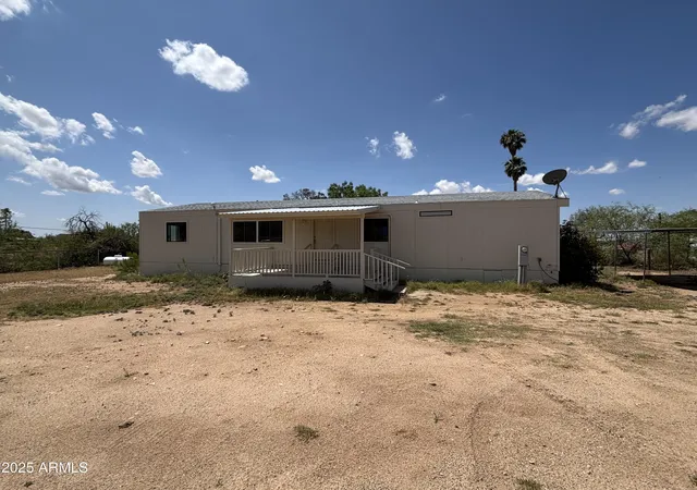 2nd image of 22875 W Cactus Wren Ln, Congress, AZ 85332 | MLS# 6881473