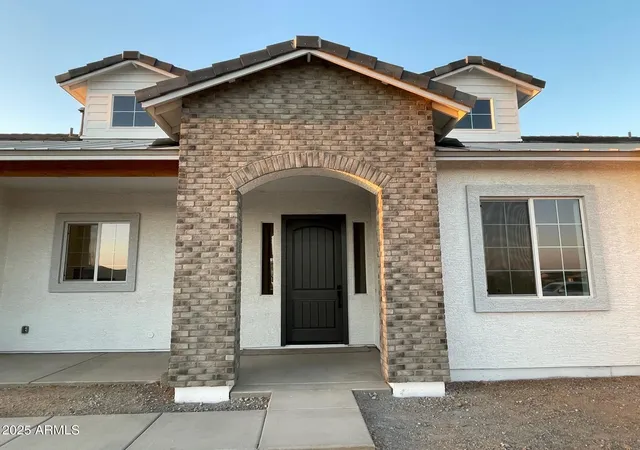 Photo 2 of Single family home for sale at 231xx W Gloria Ln, Wittmann, AZ 85361 | MLS# 6883591 | Listing updated on 2026-07-23