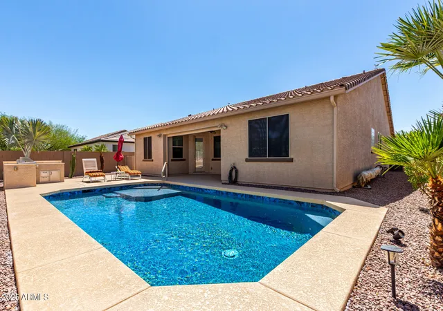 39th image of 35129 N Laredo Dr, San Tan Valley, AZ 85144 | MLS# 6883657
