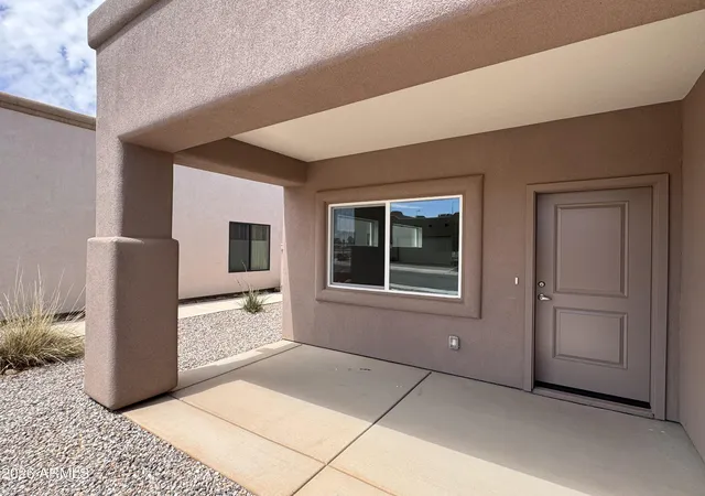 3rd image of 742 S Meadowood Ln, Sierra Vista, AZ 85635 | MLS# 6951063