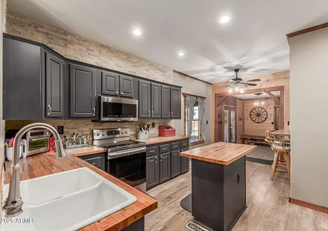 Photo 2 of Manufactured home for sale at 17728 N Deer Trl, Maricopa, AZ 85139 | MLS# 6890365 | Listing updated on 2026-09-09