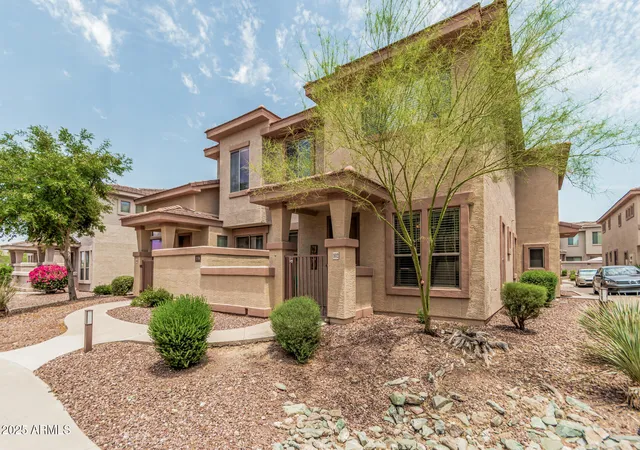 Homes for sale in Anthem, AZ | 42424 N Gavilan Peak Pkwy #19102, Anthem, AZ 85086 | MLS# 6892829