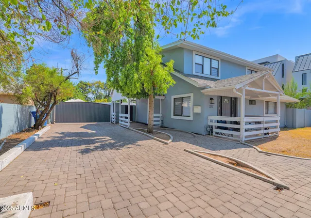 Homes for sale in Phoenix, AZ | 3217 E Flower St, Phoenix, AZ 85018 | MLS# 6894020