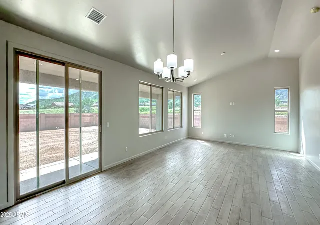 Photo 4 of Sale Pending at 6254 E Red Oak Cir #Lot 143, Hereford, AZ 85615 | MLS# 6893604 | Listing updated on 2026-08-11
