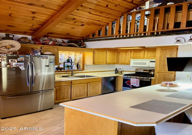 2nd image of 2761 Apollo Cir, Overgaard, AZ 85933 | MLS# 6936277