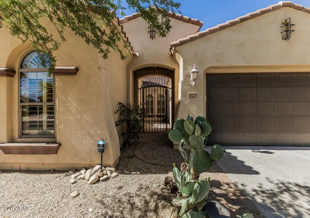 Homes for sale in Goodyear, AZ | 18135 W Willow Dr W, Goodyear, AZ 85338 | MLS# 6901528