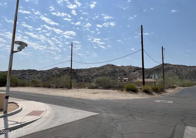 4th image of 8803 S 19th St, Phoenix, AZ 85042 | MLS# 6894317