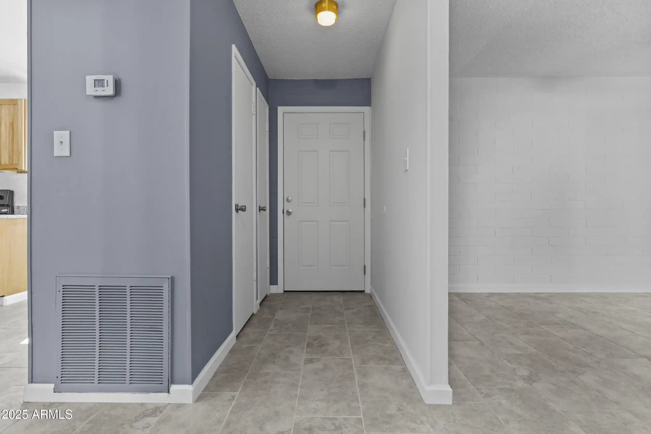 Listing Photo 2 - Condo for sale in 720 N 82Nd St located at 720 N 82Nd St, Scottsdale, AZ 85257 - Unit #E107