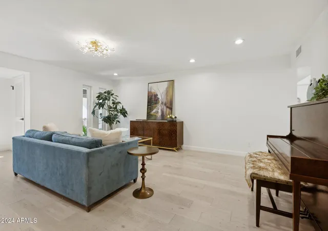 Photo 3 of Townhouse for sale at 8728 E Via De Viva, Scottsdale, AZ 85258 | MLS# 6894665 | Listing updated on 2026-08-11