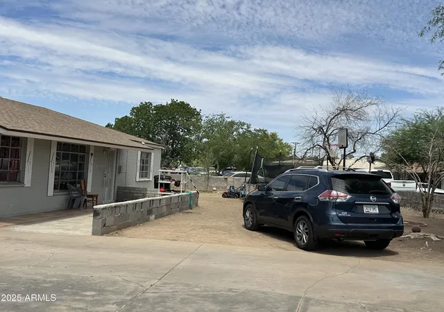 2nd image of 3117 W Roma Ave, Phoenix, AZ 85017 | MLS# 6895143