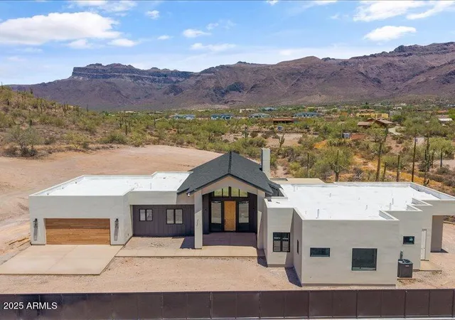 Photo 1 of Single family home for sale at 3505 S Kings Ranch Ct, Gold Canyon, AZ 85118 | MLS# 6896094 | Listing updated on 2026-06-29