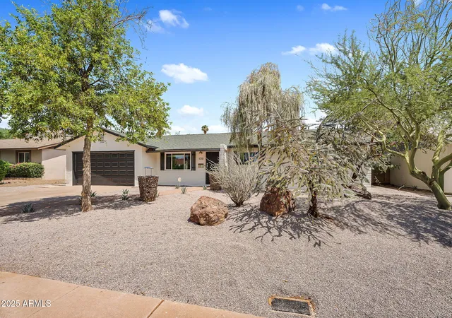 4th image of 1018 E Marigold Ln, Tempe, AZ 85288 | MLS# 6896244