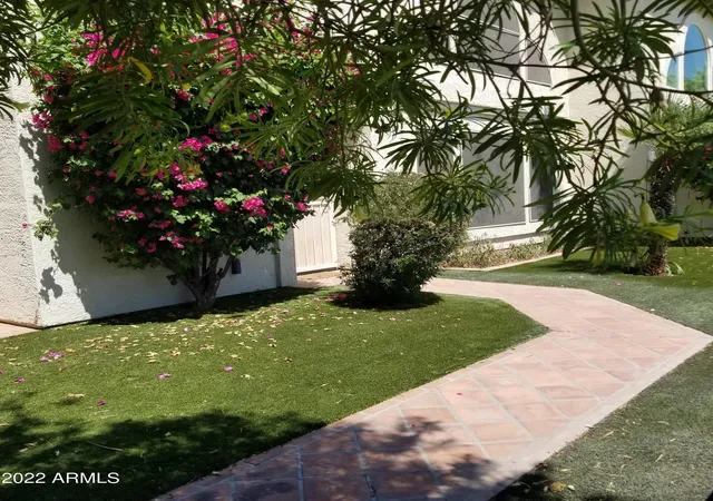 Townhouse for sale at 8805 S 51St St #2, Phoenix, AZ 85044 | MLS# 6898374
