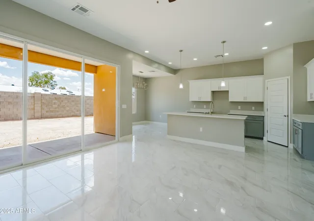 5th image of 9893 W Sunbird Dr, Arizona City, AZ 85123 | MLS# 6899710
