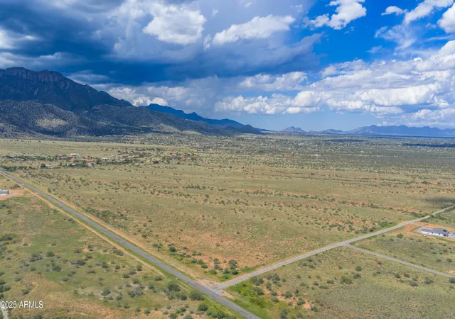 1st image of 0 E Three Canyons Rd, Hereford, AZ 85615 | MLS# 6931231